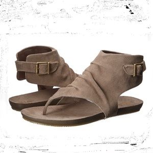 MIA Leather  taupe sandal